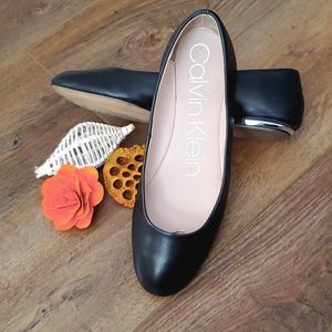 Calvin Klein - Women Ballet Flats - Sz 6.5